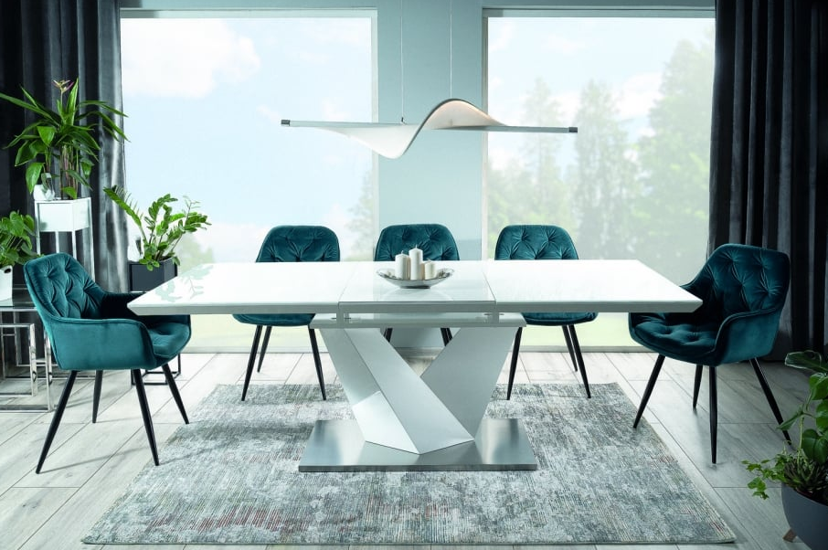 Stalas ALARAS III + Kėdės CHERRY VELVET