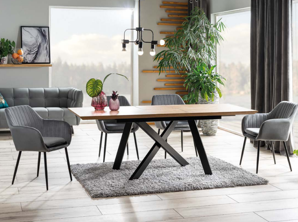 Stalas CAPITOL + Kėdės WENUS VELVET