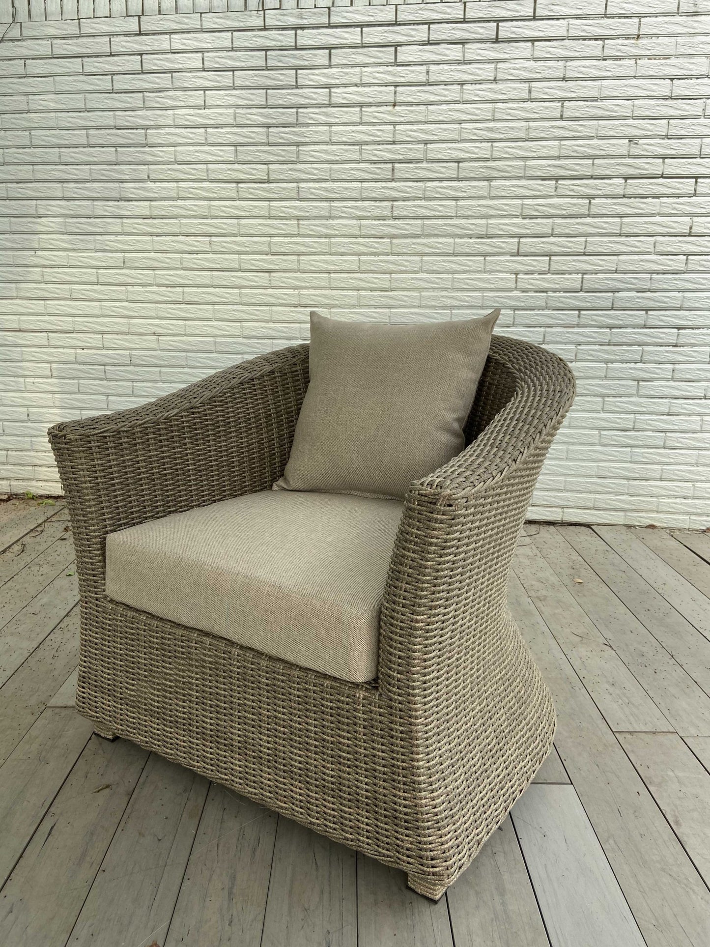 Lauko baldų komplektas Eli-808